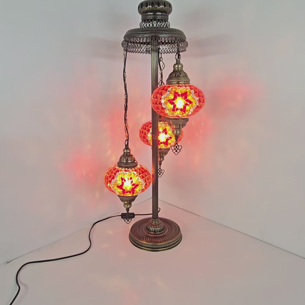  satandig lamp 3 globe video